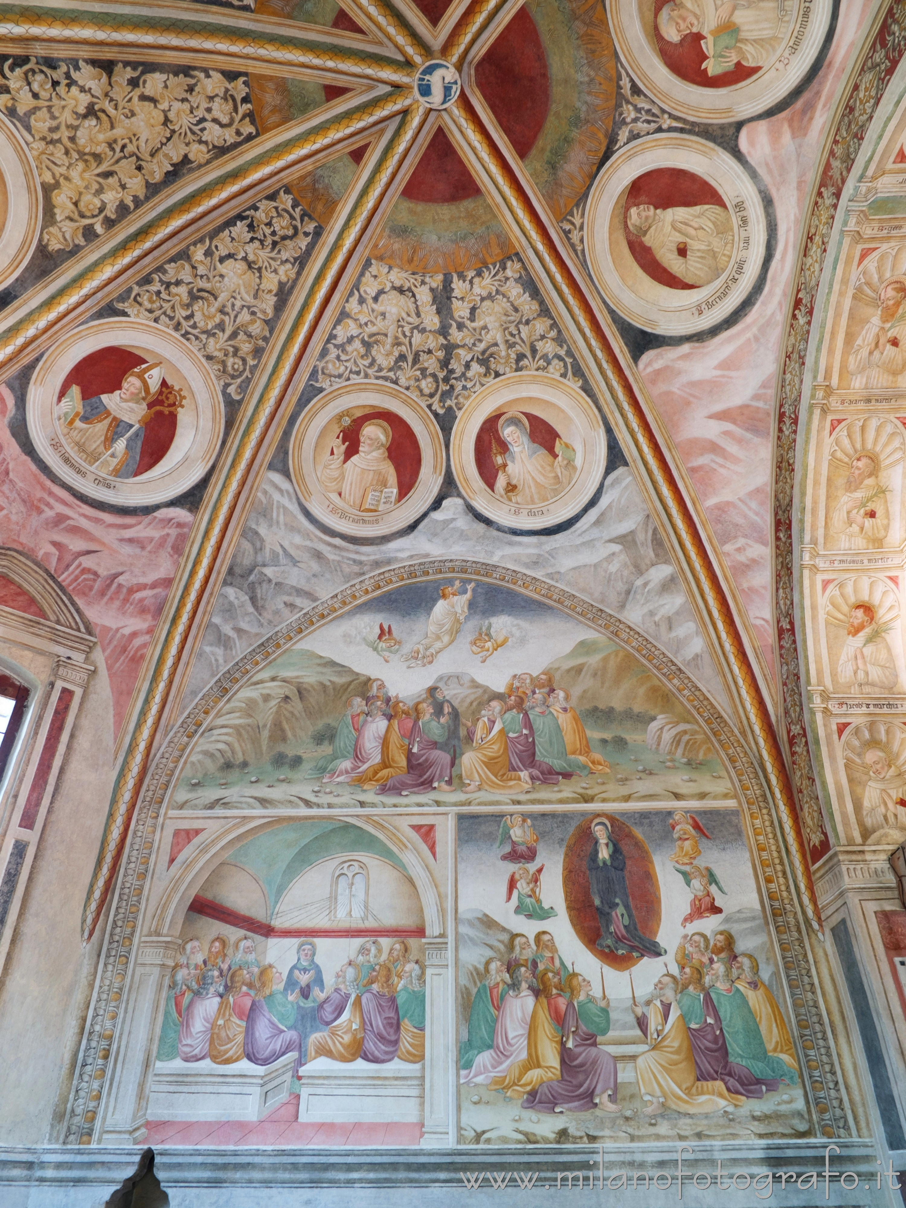 Caravaggio (Bergamo, Italy) - Right side of the Chapel of the Virgin in the Church of San Bernardino